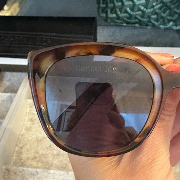 Dior Brown Tortoise Sunglasses - Picture 3 of 4